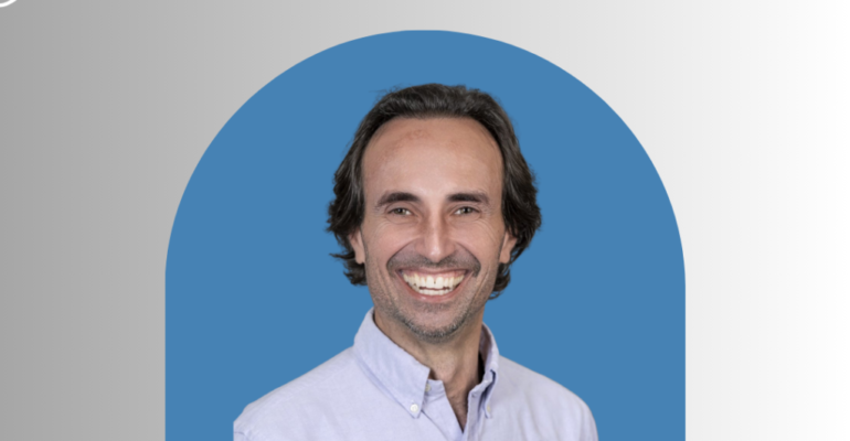 Humanitarian-of-the-Year-1024x1024